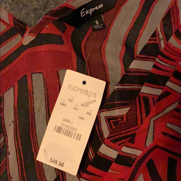🌹NWT! Express Red Sheer Blouse - Picture 9 of 16